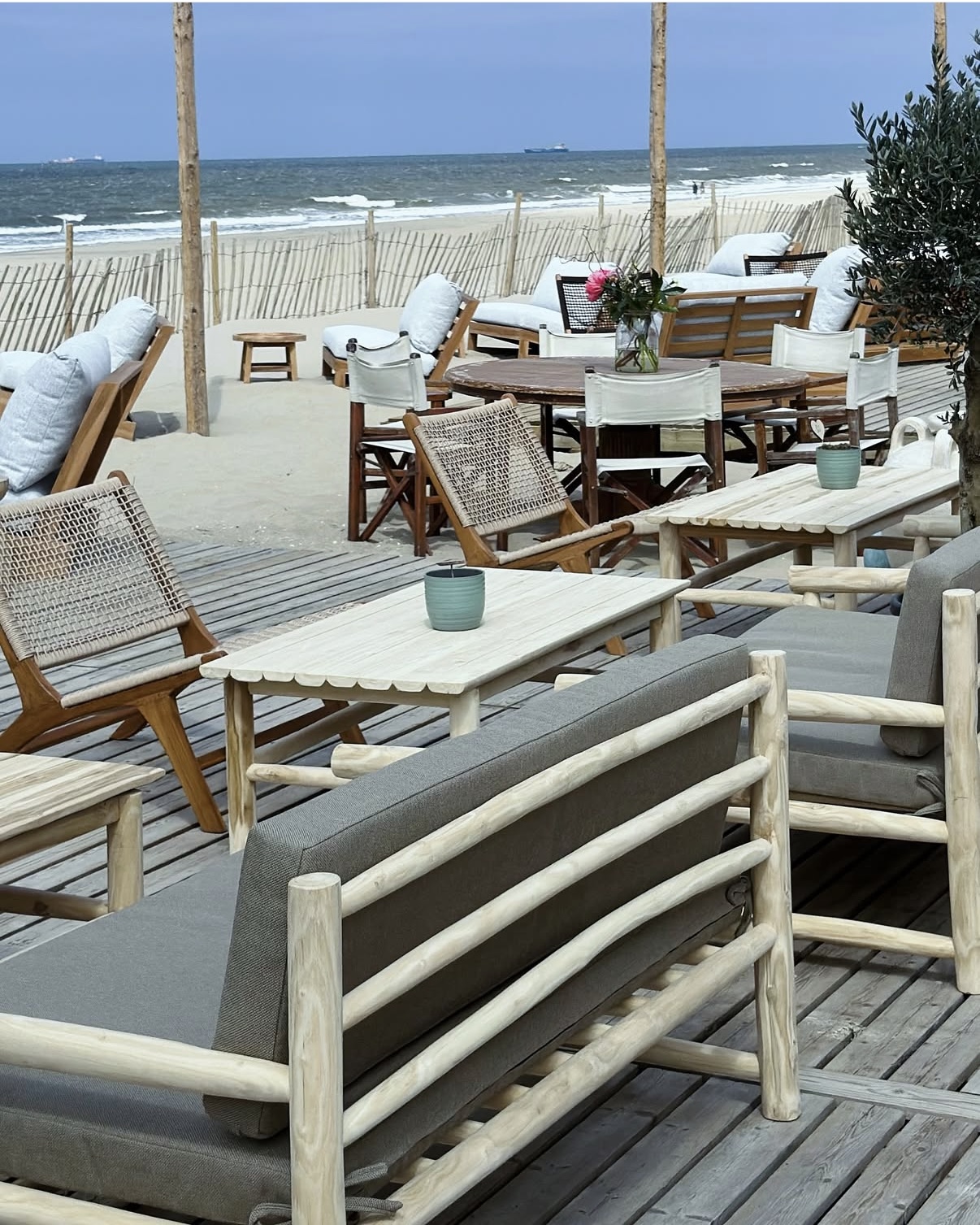 Kookaburra Beach | Aurora projects | Strand meubels